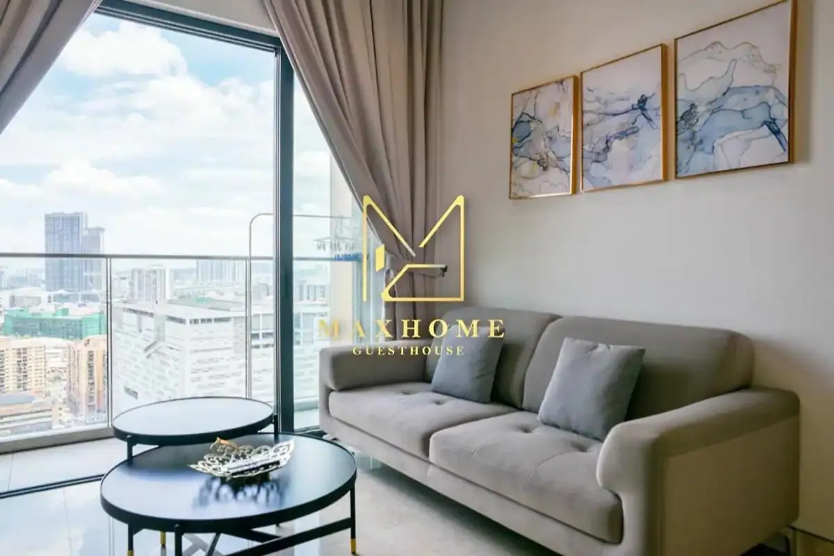 Maxhome Elite At Lucentia クアラルンプール アパート